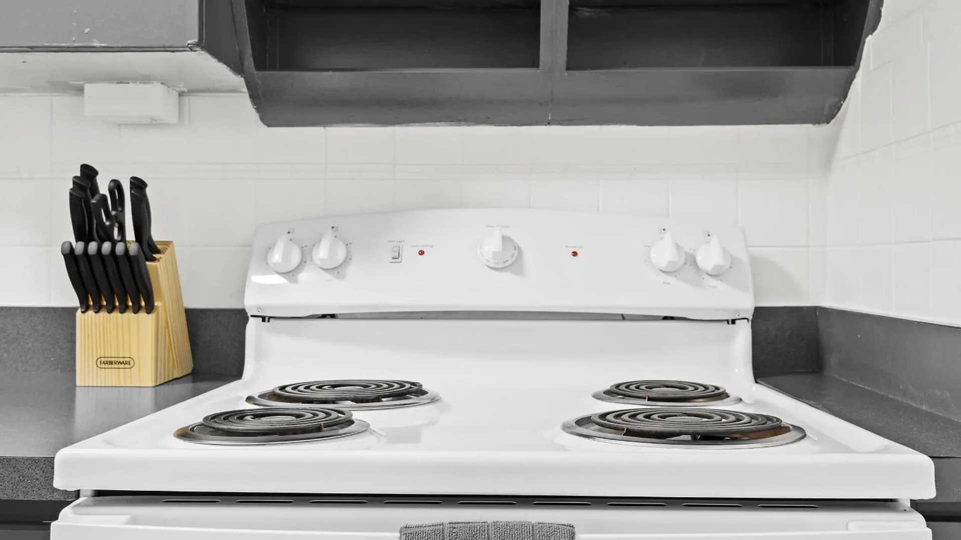 Stylish Louisville Apt Near Downtown & Parking ABD